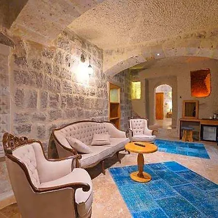 Secret Hill Cave Hotel