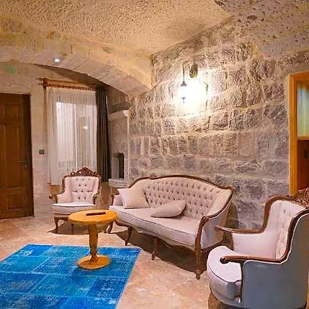 Secret Hill Cave Hotel