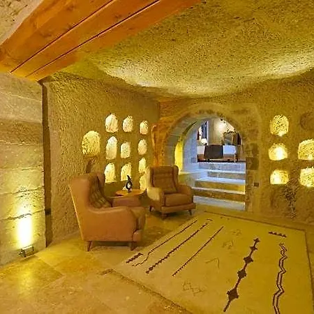 Hotel Secret Hill Cave