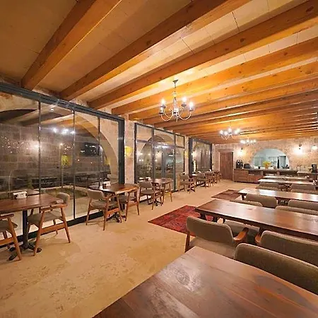 Secret Hill Cave Hotel 5*